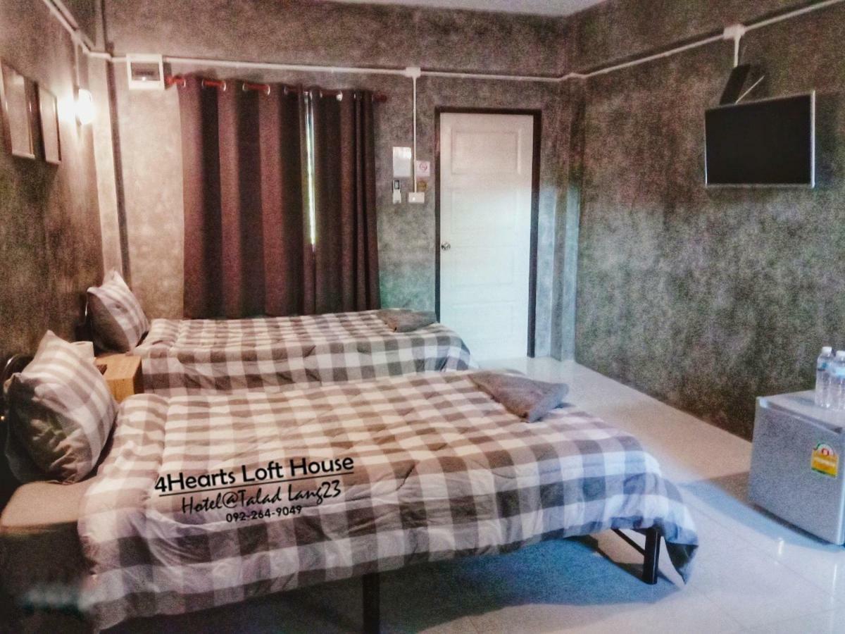 ホテル 4Hearts Loft House スラート・ターニー エクステリア 写真